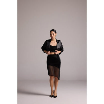 The Dapper Lady Black Sienna Crop Shirt