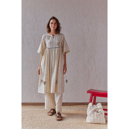 The Yellow Bow Avian Off White Co-Ord (Set of 2)