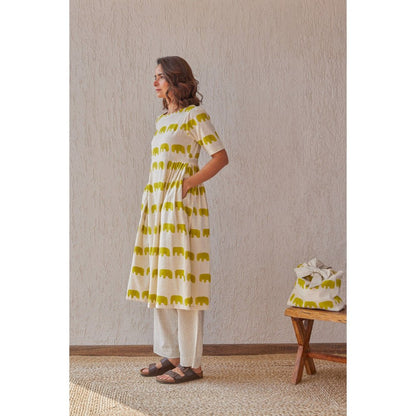 The Yellow Bow Ellie White Kurta with Pant (Set of 2)