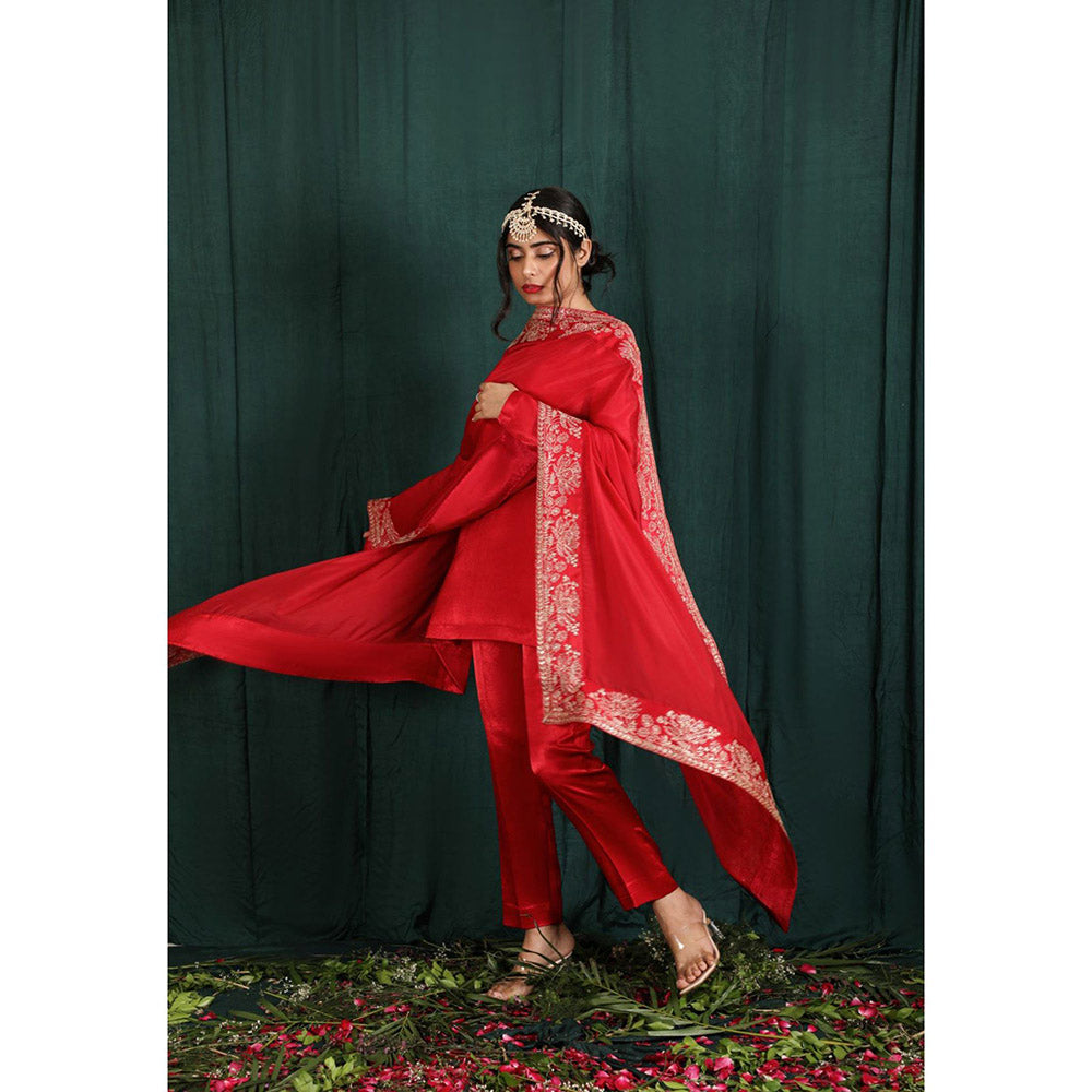 THE AARYA Red Mashru Silk Embroidered Short Kurta (Set of 3)
