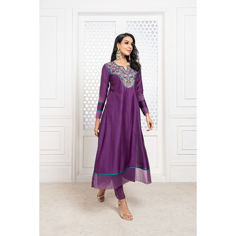 THE AARYA Purple Handwoven Chanderi Embroidered Kali Kurta (Set of 3)