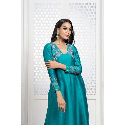 THE AARYA Green Handwoven Chanderi Embroidered Kali Kurta (Set of 3)