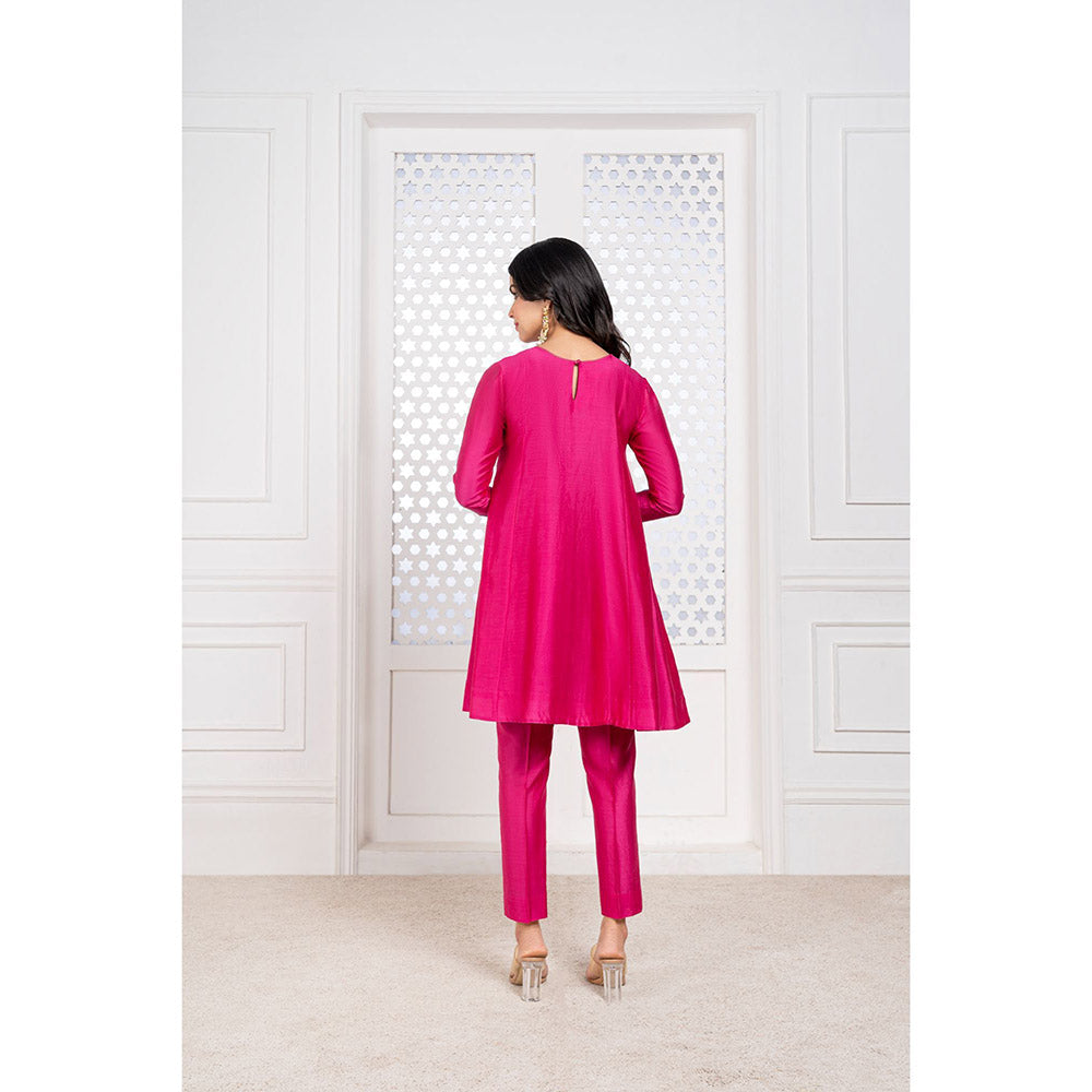 THE AARYA Pink Handwoven Chanderi Embroidered High Low Kurta (Set of 3)