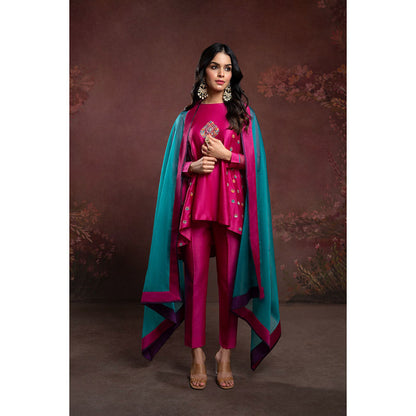 THE AARYA Pink Handwoven Chanderi Embroidered High Low Kurta (Set of 3)