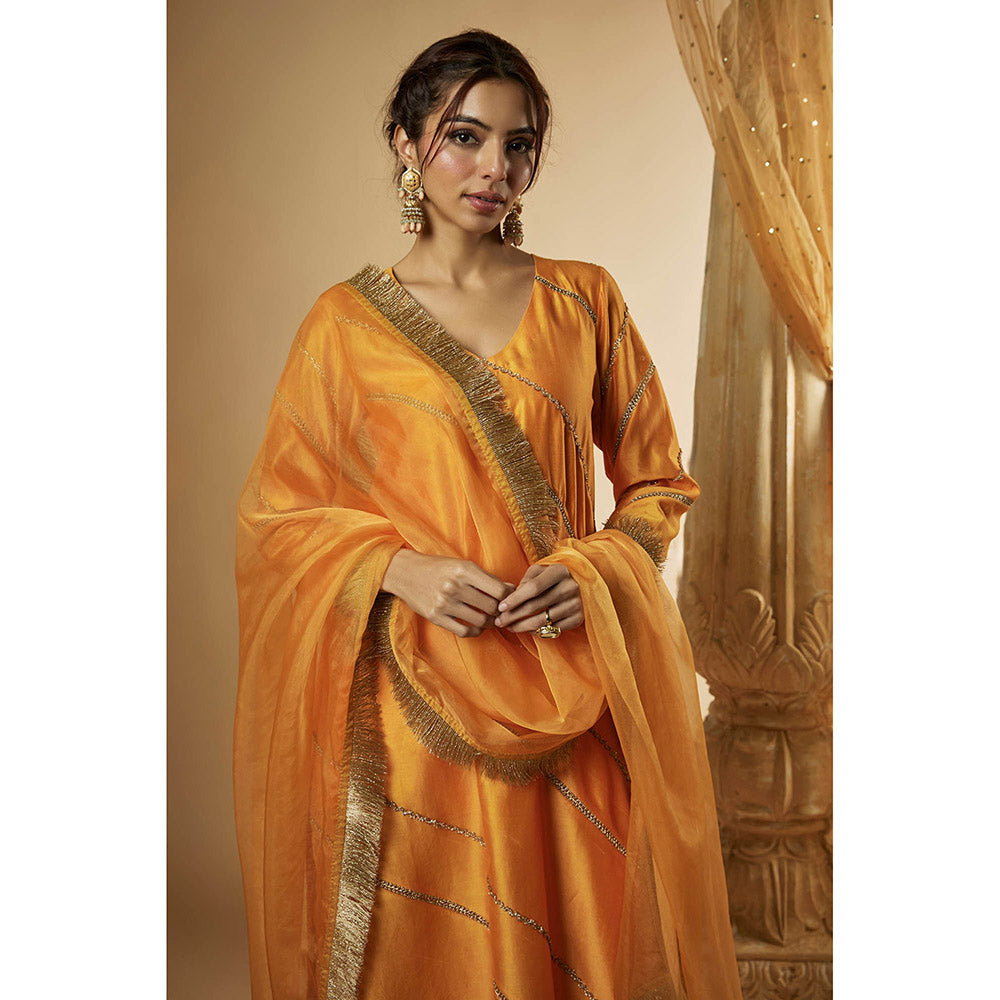 THE AARYA Light Orange Chanderi Lace Work Embroidered Kurta with Pant & Dupatta (Set of 3)