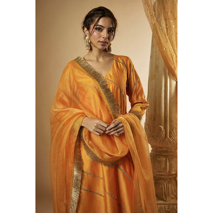 THE AARYA Light Orange Chanderi Lace Work Embroidered Kurta with Pant & Dupatta (Set of 3)