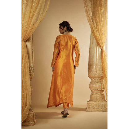 THE AARYA Light Orange Chanderi Lace Work Embroidered Kurta with Pant & Dupatta (Set of 3)