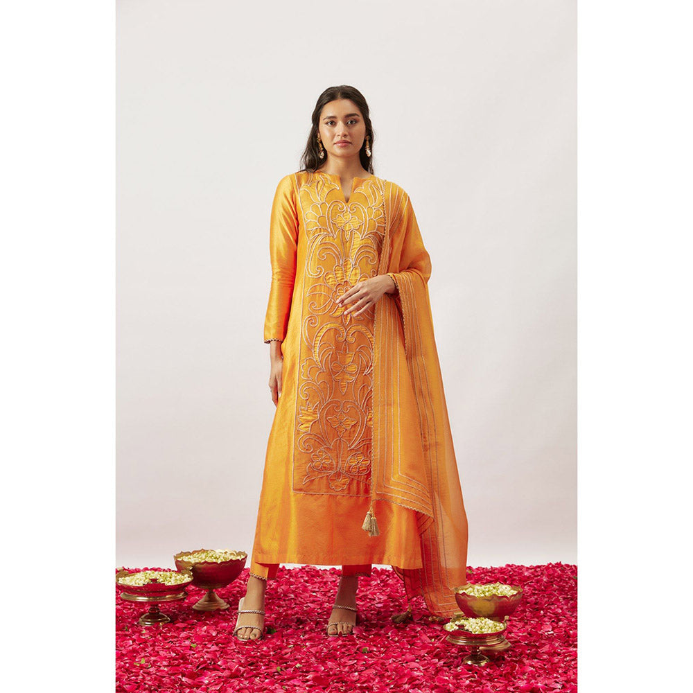 THE AARYA Orange Handwoven Chanderi Kurta with Pant and Dupatta (Set of 3)