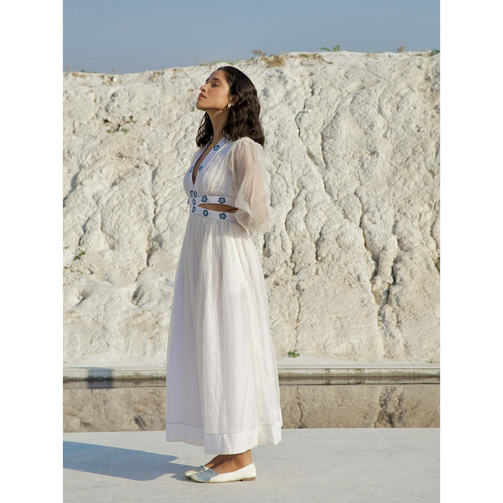 The Loom Art Lily Bloom Dress - White