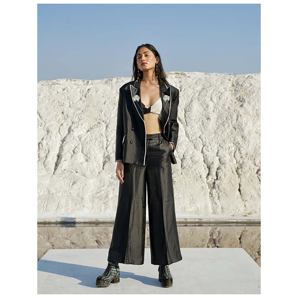 The Loom Art Black Spade Blazer With Bralette And Pant Co-Ord Set