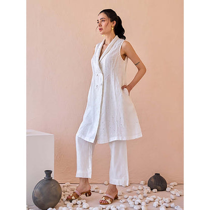 The Loom Art Silent Gleam White Jacket With Pant