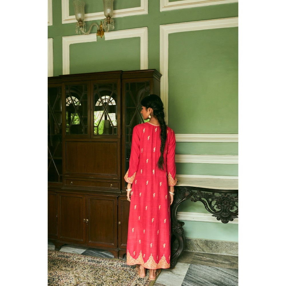 The Whole Nine Yards Naaz Crimson Red Kurta