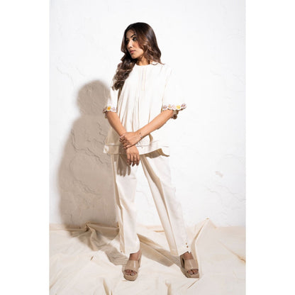 The White Tree Studio Off-white Handwoven Cotton Embroidered Co-ord (Set of 2)