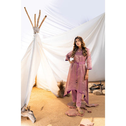 The White Tree Studio Mauve Handloom Zari Kurta, Pant, Inner & Embroidered Belt (Set of 4)