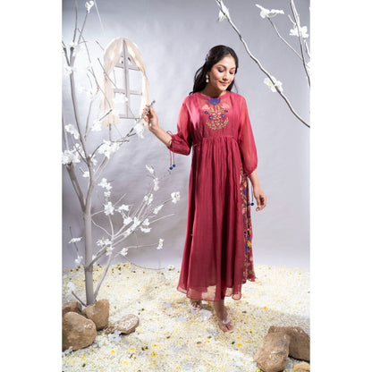 The White Tree Studio Farheen Maroon Applique On Panel Kurta with Pant & Inner (Set of 3)