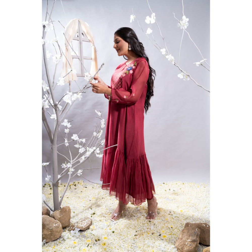 The White Tree Studio Parizad 3D Florals & Embroidered Kurta with Pant & Inner (Set of 3)
