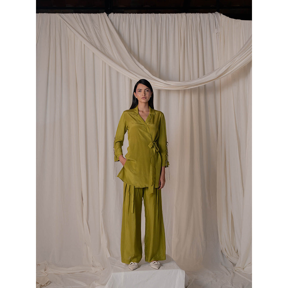 The Burnt Toast Green Criss Cross Sleeve Top
