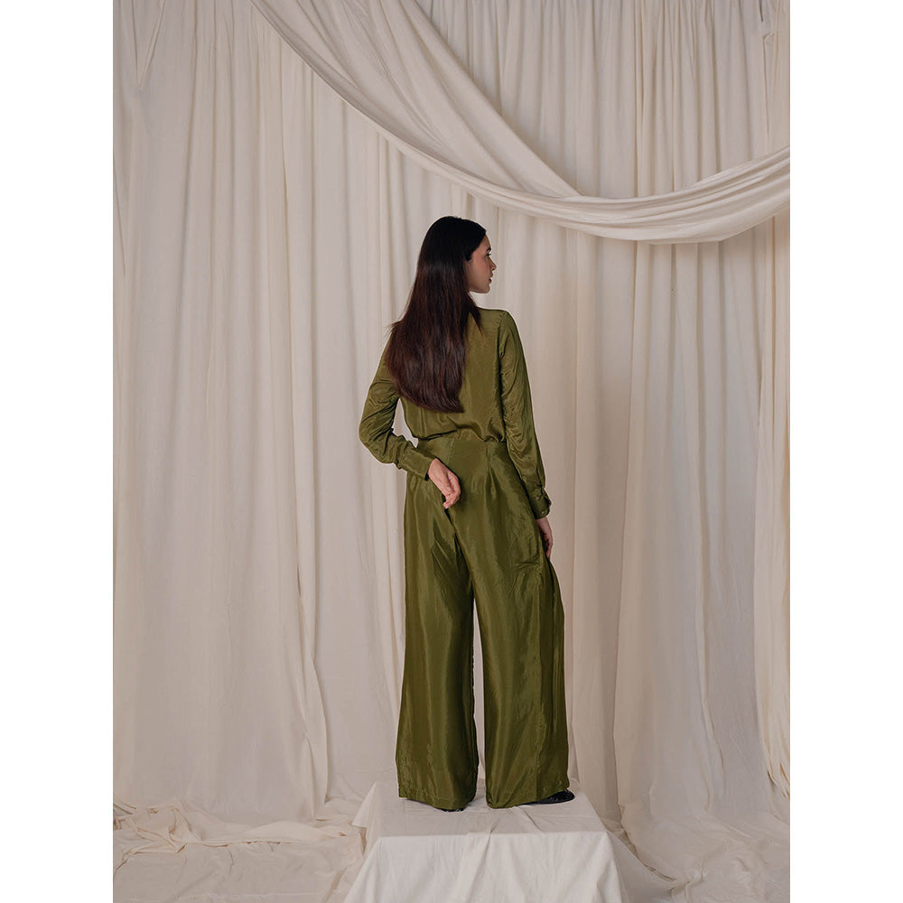 The Burnt Toast Olive Pleated Co-Ord (Set of 2)