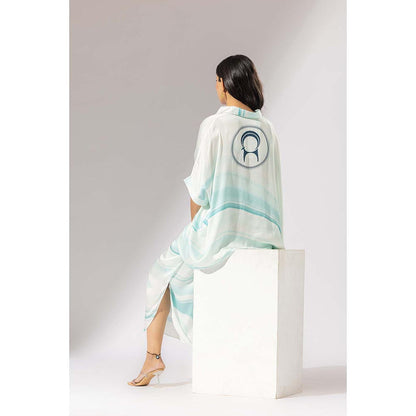 Thee Modern Roots Sika Satin Silk Boxy Shirt
