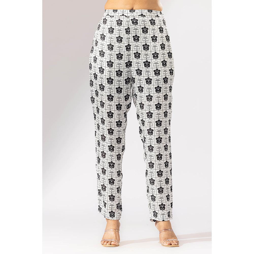 Thee Modern Roots Blossom Kimono Printed Co-Ord (Set of 2)