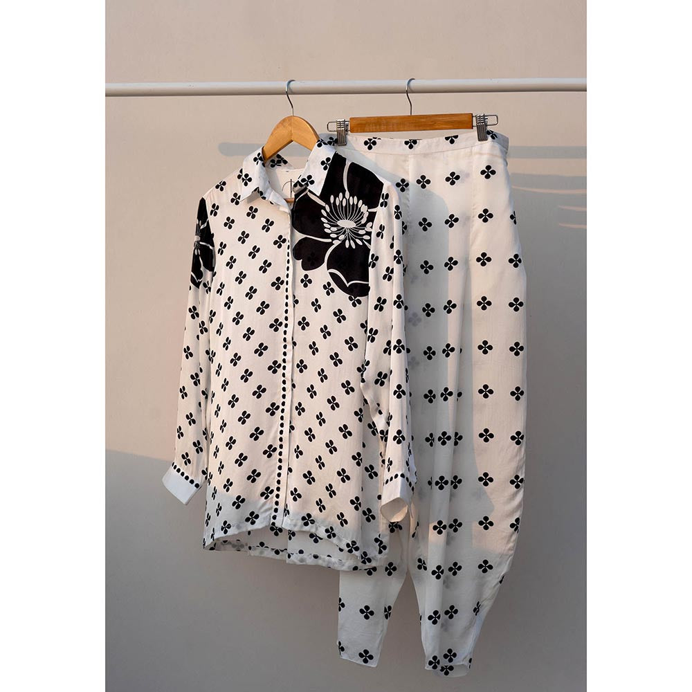 Thee Modern Roots Bloom Printed Co-Ord (Set of 2)