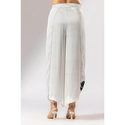 Thee Modern Roots Sakura Printed Co-Ord (Set of 2)
