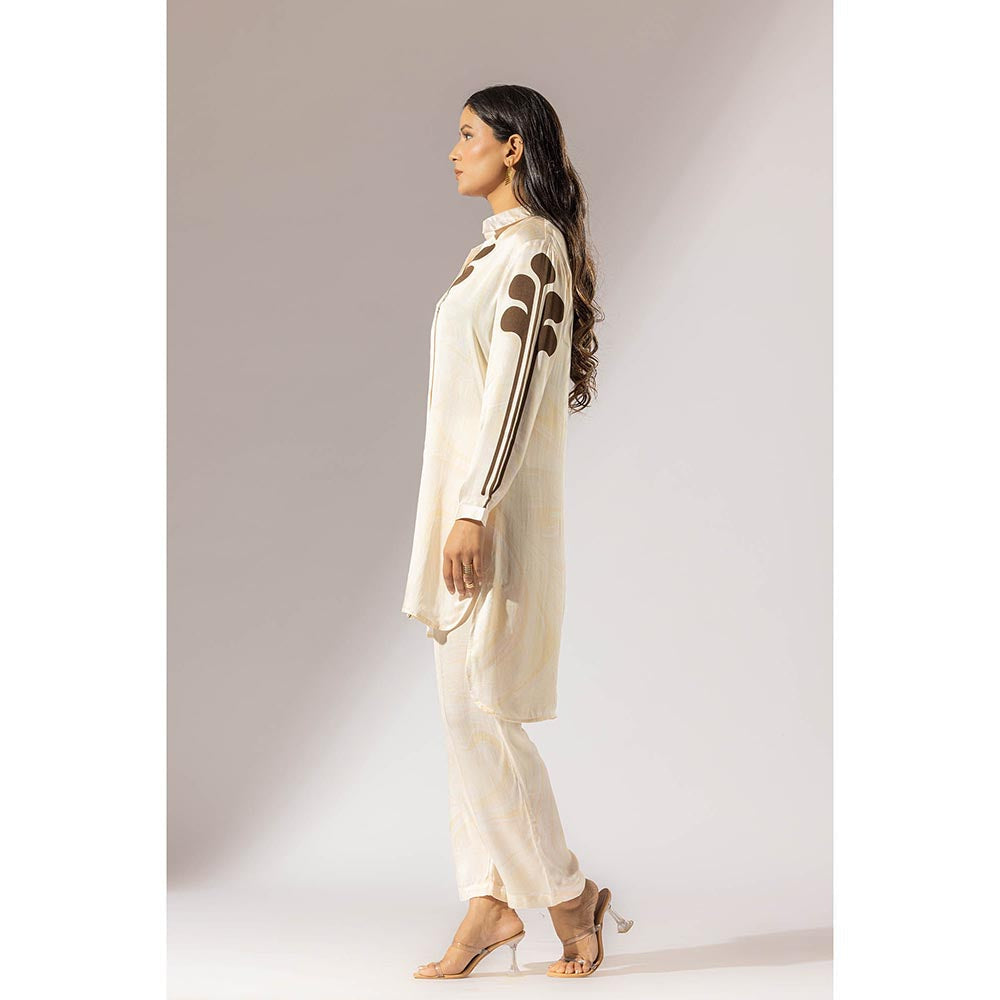Thee Modern Roots Mantis Printed Co-Ord (Set of 2)