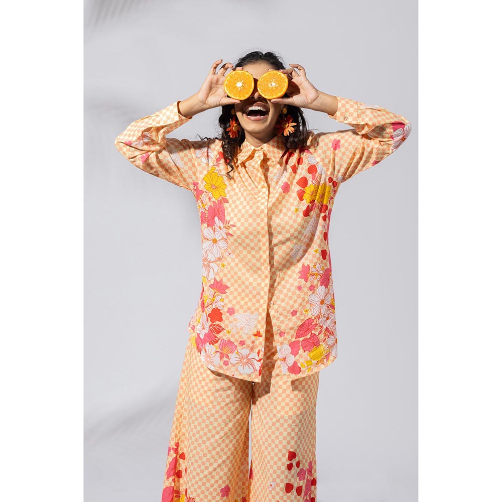Thee Modern Roots Floral Checkered Sunset Pink Shirt - Peach