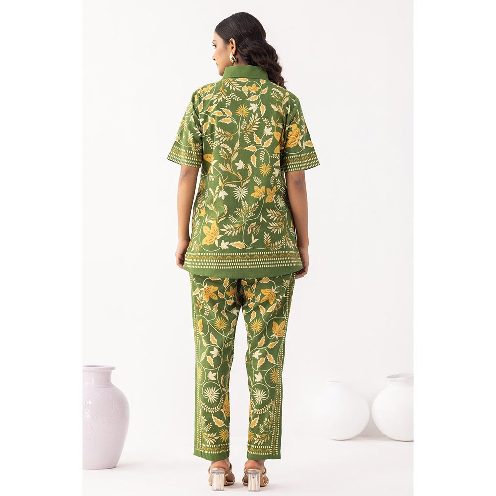 Thee Modern Roots Mystic Forest Green Shirt