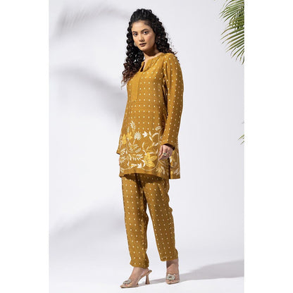 Thee Modern Roots Mustard Earthy Bloom Kurti