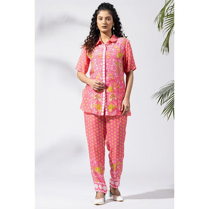 Thee Modern Roots Treasured Pink Co-Ord (Set of 2)