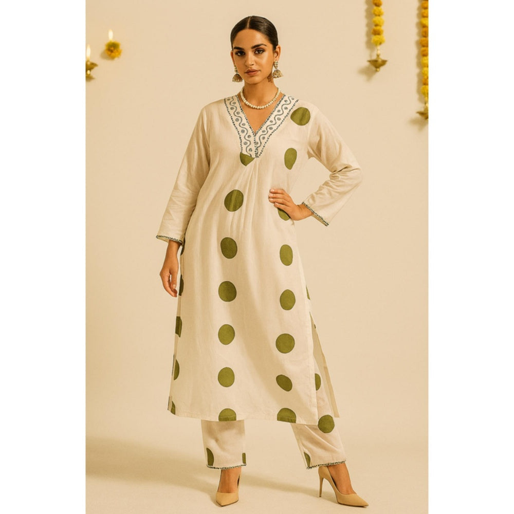 Thee Modern Roots Women'S Ivory Cotton Polka Dots V-Neck Kurta with Pant