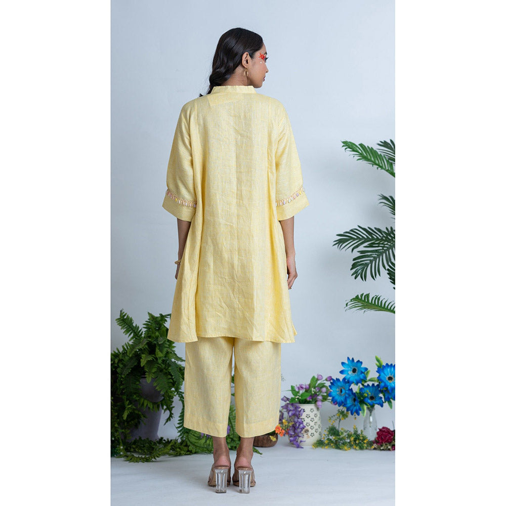 The House of Hemp Women Yellow Latest Stylish Kurta and Pant (Set of 2)