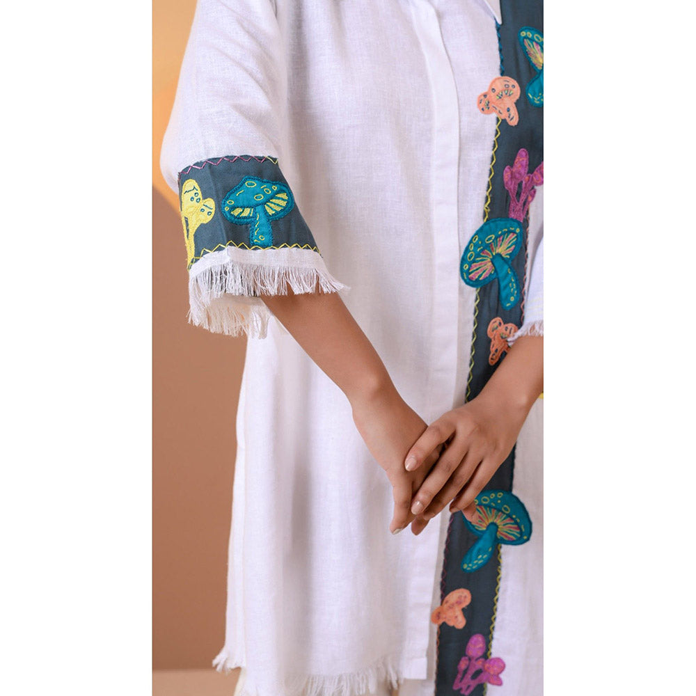The House of Hemp Women White Latest Stylish Kurta and Pant (Set of 2)