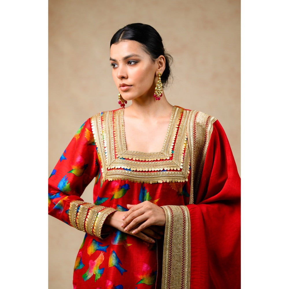 THETAA Red Kurta with Pant and Dupatta (Set of 3)