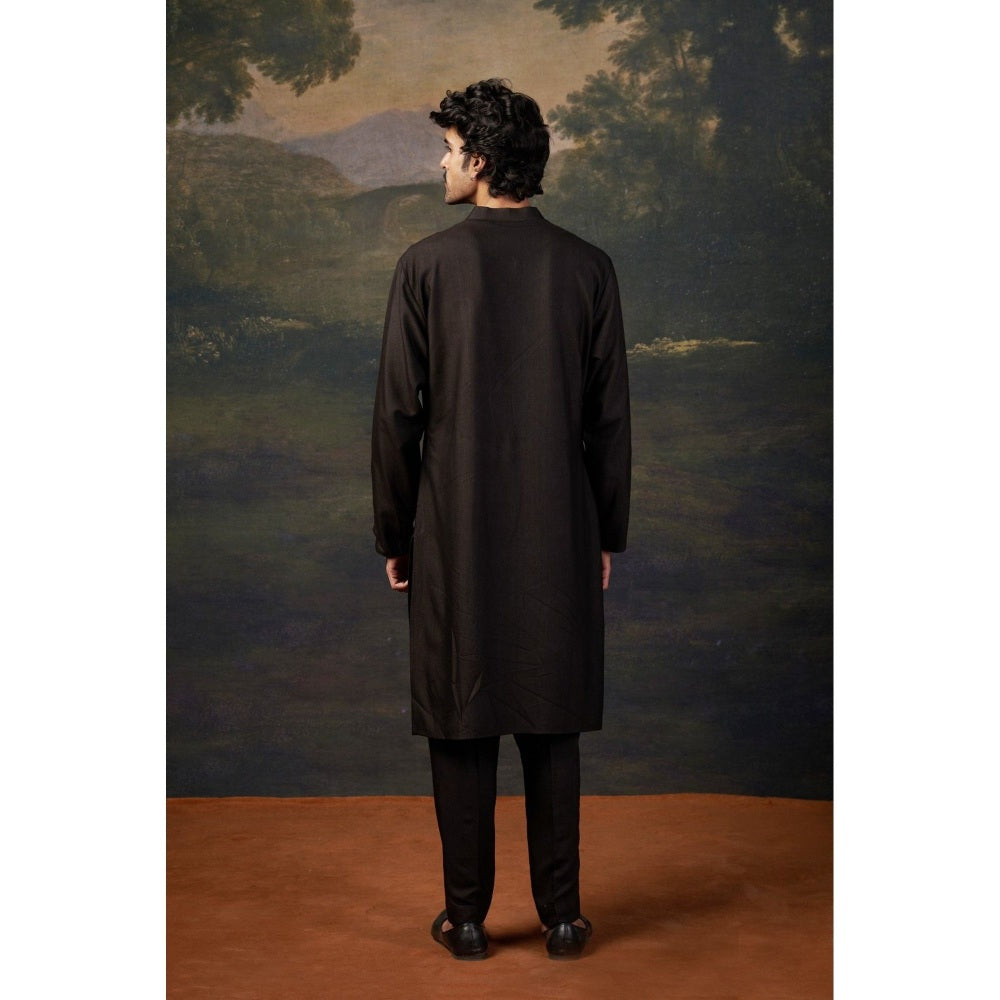 THETAA Men Black Hand-Embroidered Kurta with Pyjama