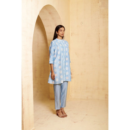 THETAA Womens Blue Pleated Embellished Co-Ord Set