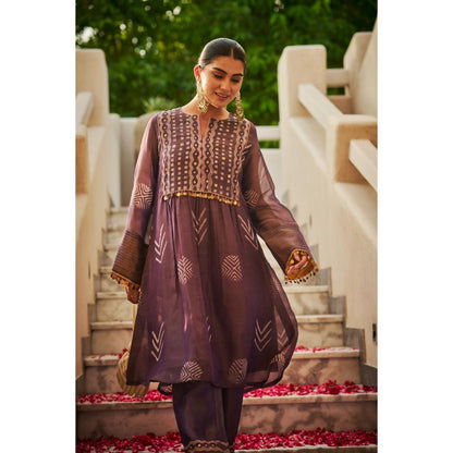 The Clothing Therapy Deep Purple Square Yoke Circular Cut Kurta with Pant