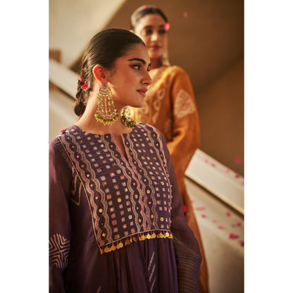 The Clothing Therapy Deep Purple Square Yoke Circular Cut Kurta with Pant