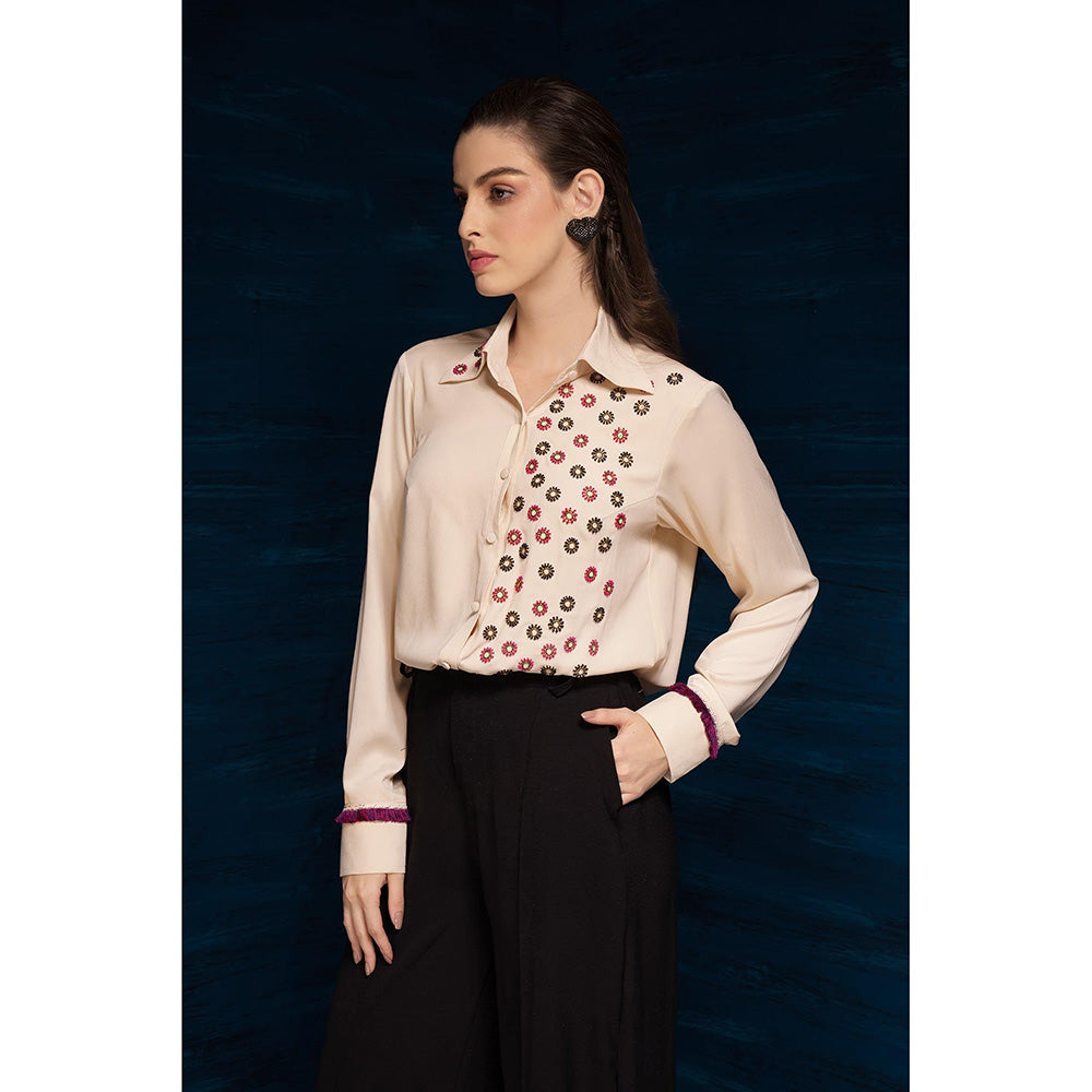 THE SILK LOVE Off White Charming Moon Satin Crepe Shirt In Off-White