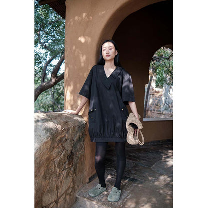 The Terra tribe Black Sydney Shift Dress
