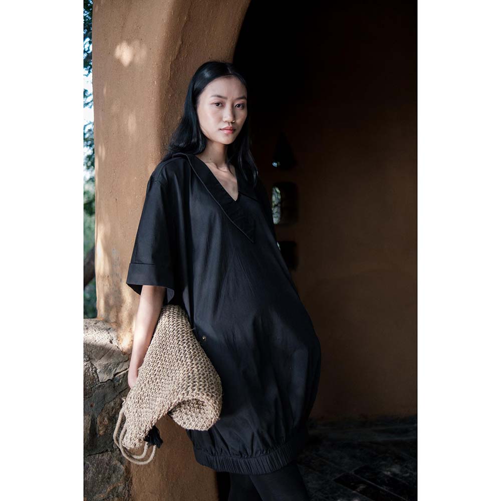 The Terra tribe Black Sydney Shift Dress