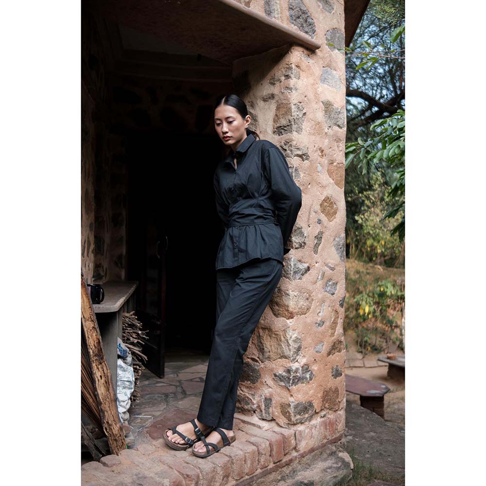 The Terra tribe Black Nara Front Knot Shirt