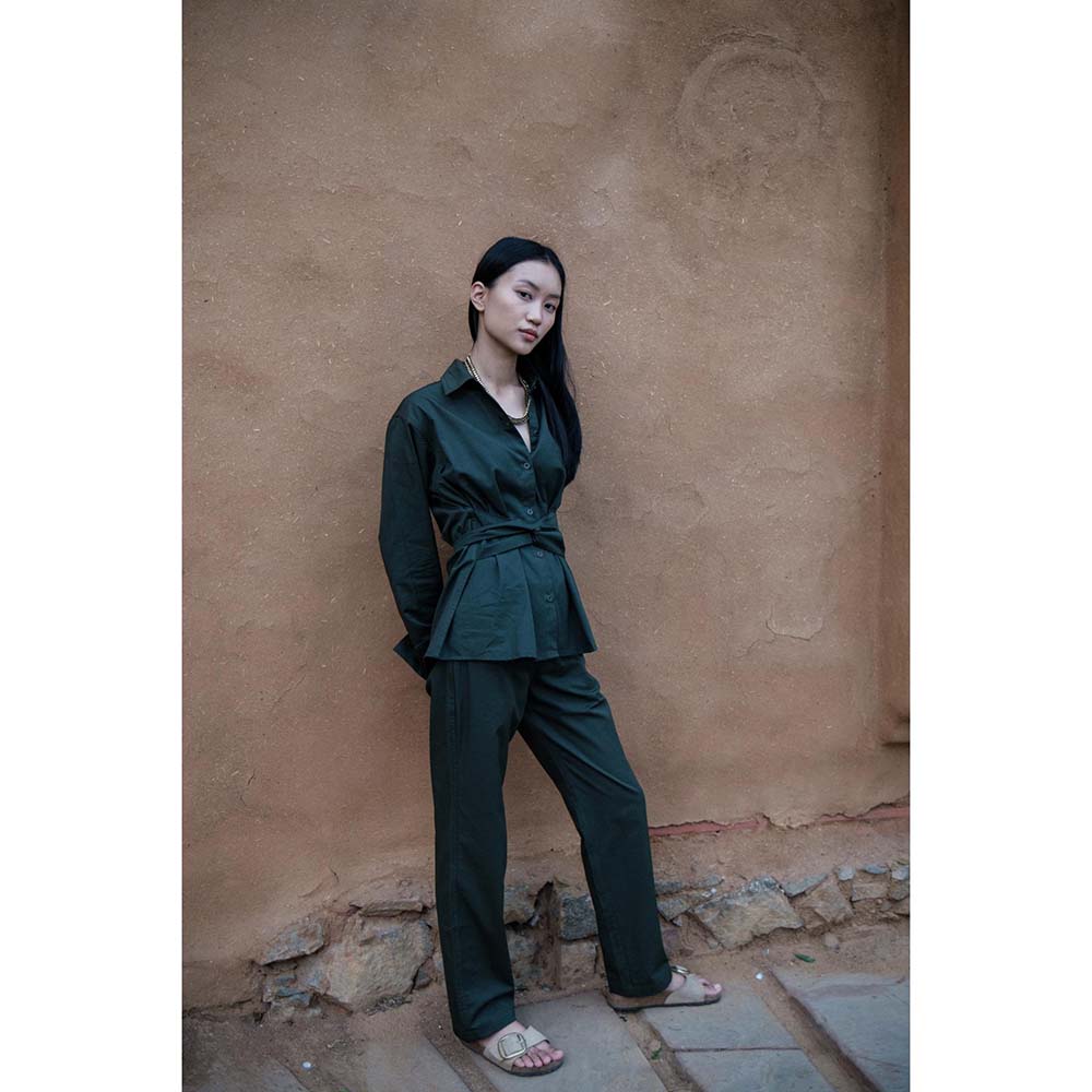 The Terra tribe Olive Nara Front Knot Shirt