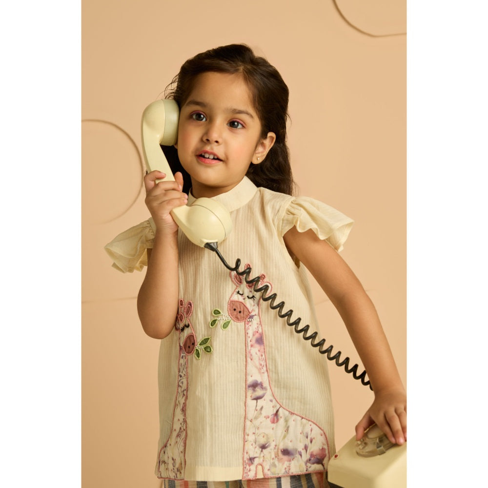 Tilsim by Sagarika Mehrotra Girls Giraffe Co-Ord Cream (Set of 2)