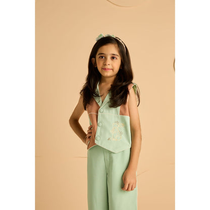 Tilsim by Sagarika Mehrotra Girls Woodland Hare Co-Ord Green (Set of 2)