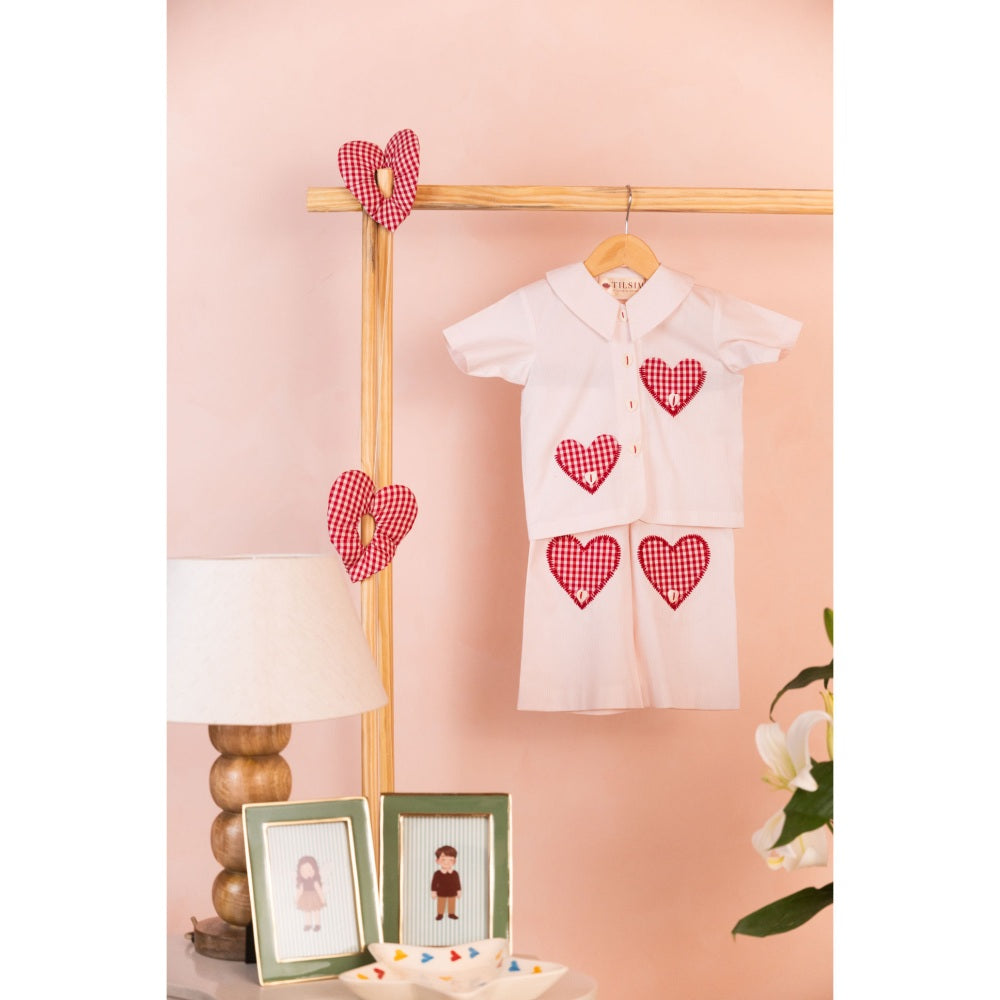 Tilsim by Sagarika Mehrotra Pink Sweetheart Stitches Shirt & Shorts
