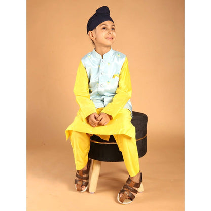 Tilsim by Sagarika Mehrotra Gulrangi Yellow Hand Embroidery Kurta And Pyjama With Jacket