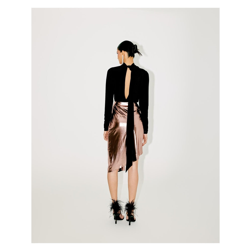 TISHARTH BY SHIVANI Black Plunge Neck Top with Draped Skirt