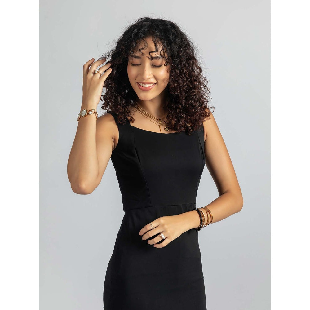 Torsha Black Out Beauty Dress